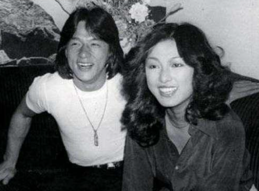 65岁米雪近照曝光,手臂骨感瘦到吓人,男友患癌去世后至今未嫁