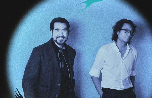 终于明白费翔没有老婆没有孩子的原因了！看他和许知远对谈就明白