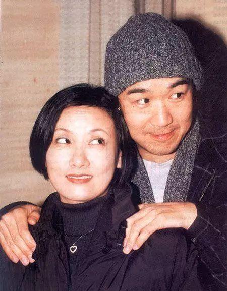 为了邓婕,张国立“抛弃”的前妻罗秀春,如今过得怎么样了?