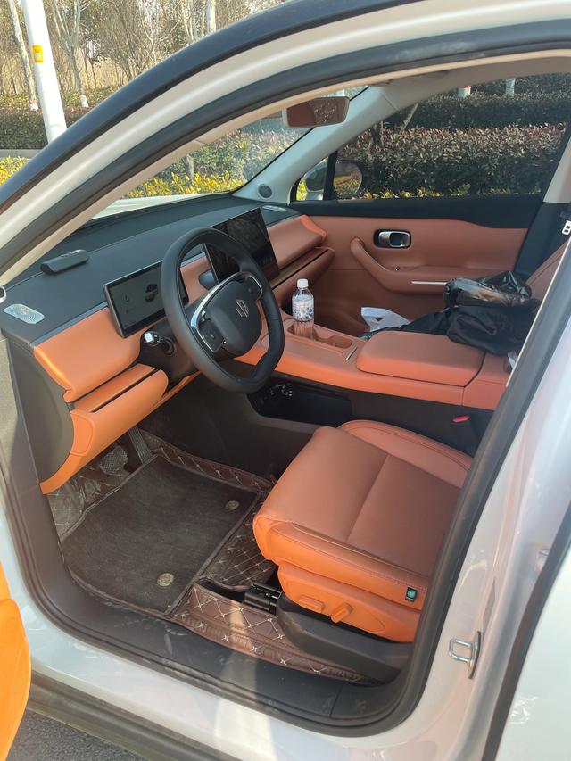 开零跑,新年有B格