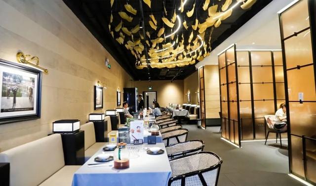 周星驰电影《食神》原型厨师是他？地标美食品鉴团探味他代言的广州餐厅