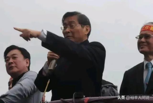 竹联帮帮主黄少岑去世！传新帮主身份，纵横江湖30年喜喝酒与热闹