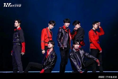 时代少年团：22至28岁，吸血鬼伯爵造型魅力绽放