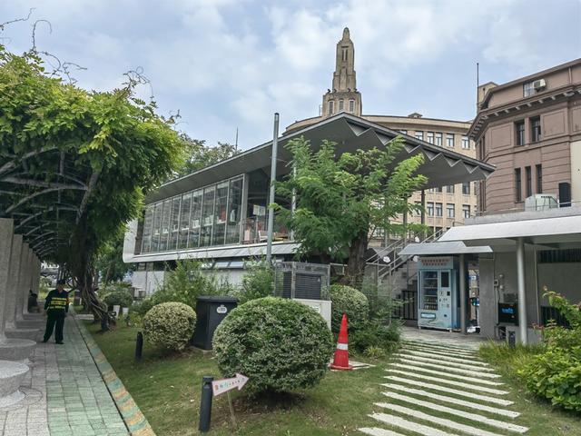 上海滨水宝藏打卡点，竟是社区服务站