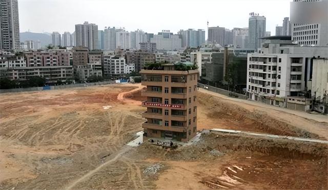 深圳钉子户蔡珠祥：夫妻联手得1700万拆迁款，分完钱后妻离子散