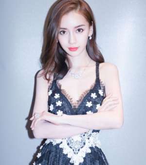 宋雨琦的粉丝名(叫小姐姐已经过时，听到宋雨琦对Baby的称呼后，才知她有多低调)