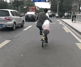 30张罕见图片：最美伴娘团，有纹身的最顶，你们觉得呢？