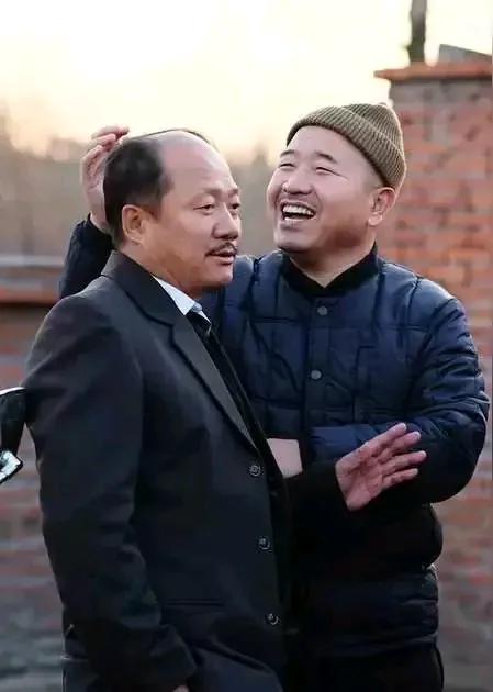 王小利：从二人转圈一路冲到荧幕，他的成名秘籍究竟是什么？