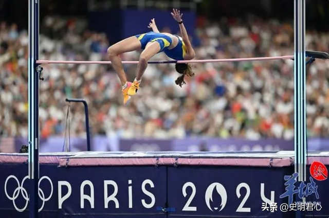 睡觉也能夺冠?“睡美人”玛胡奇克一睡成名,网友评论区两边倒