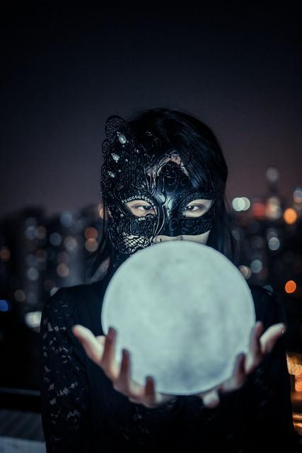 《月之守护者》