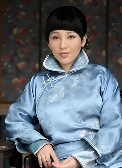 打狗棍12年后，一位戏骨遗憾离世，漂亮的“玉格格”至今单身