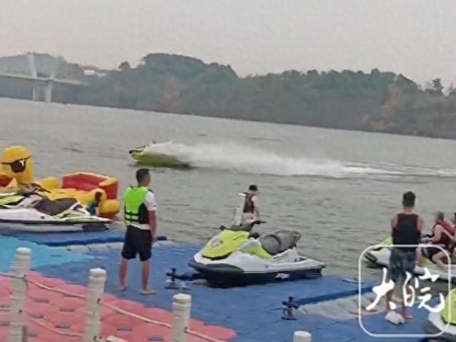网红“烈阳”驾驶摩托艇落水失踪，当地：已不幸身亡，遗体凌晨被找到