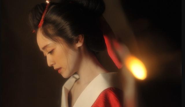 5亿票房！开花女孩惊艳日本，《花宵道中》引爆观影热潮