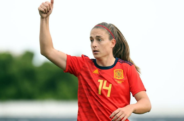 足坛十佳美女足球运动员，多图欣赏，美貌气质与实力的结合