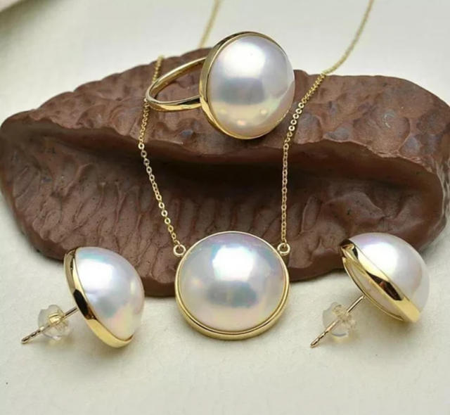 珍珠介绍，马贝珍珠。带你认识下，什么是马贝珍珠？源生珠宝