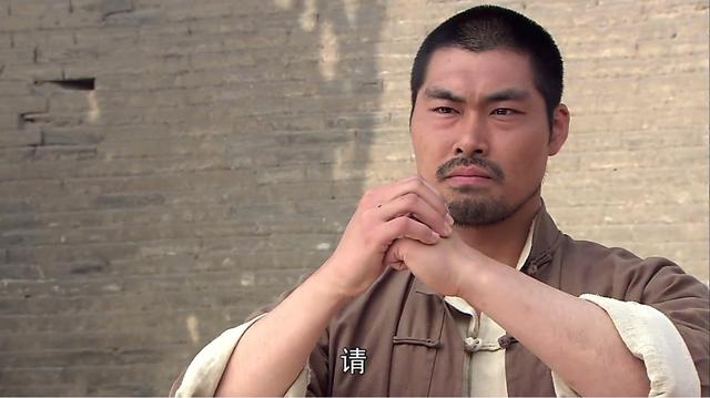 《抗日奇侠》10年，导演沉寂，王新军告别神剧，舒耀瑄片约不断