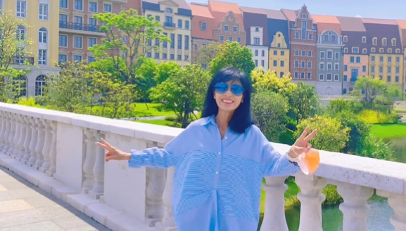 65岁米雪近照曝光,手臂骨感瘦到吓人,男友患癌去世后至今未嫁