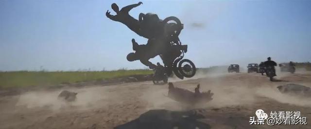 爽片勇敢尝试一路速通——《救命卡特》