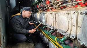 王志祥(济南西机务段：春运幕后的夜班坚守)