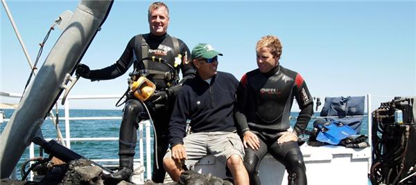 大洋深处的访客︱ “海盗王子”巴里·克里福德