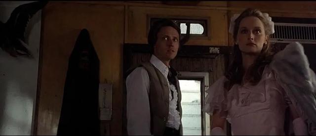 片长3个小时的战争片，我一口气看完，不舍得快进1秒钟