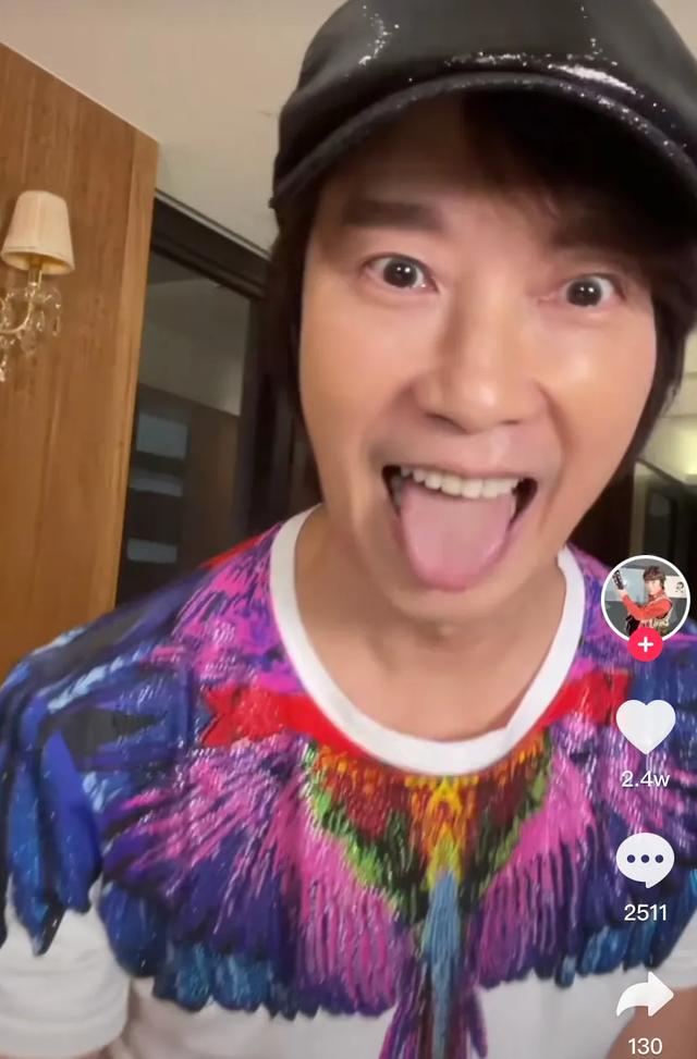 54岁情歌王子邰正宵复出,商演唱成名曲跑调,拍诡异视频吓网友