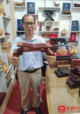 鲁班凳(文化中国行丨鲁班凳制作技艺：让千年匠艺融入现代生活)