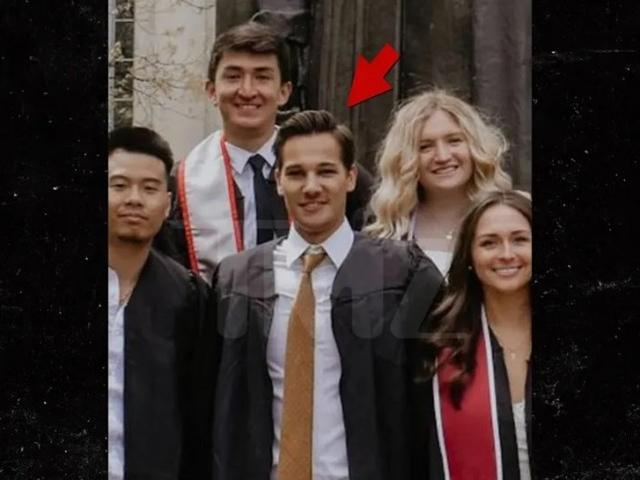 “超人”来了！23岁医科男生现身听证会，社媒沸腾，头脑颜值并存