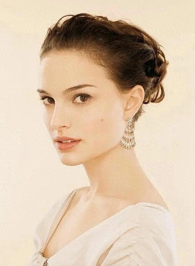 性感女神娜塔莉波特曼13部超燃爽片,她为艺术献身值得称赞!