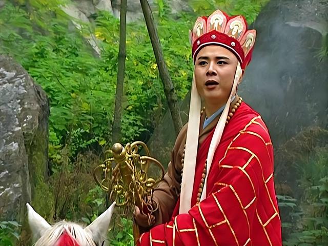 唐僧成佛后，为何排名在观音之前？你看看排名在如来前面的是谁？