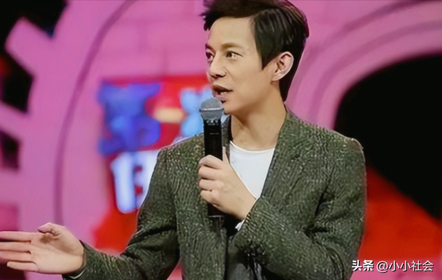 50 岁何炅身价过亿无妻无子，红 30 年到底图啥？