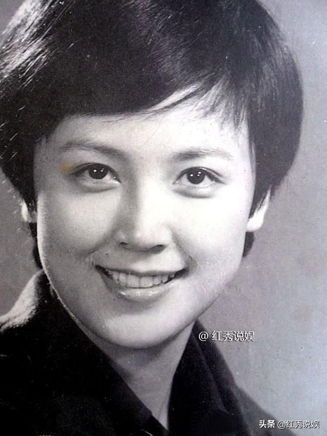 老照片:上影厂33位老演员 出生于50年代 其中8位美女走出3位影后