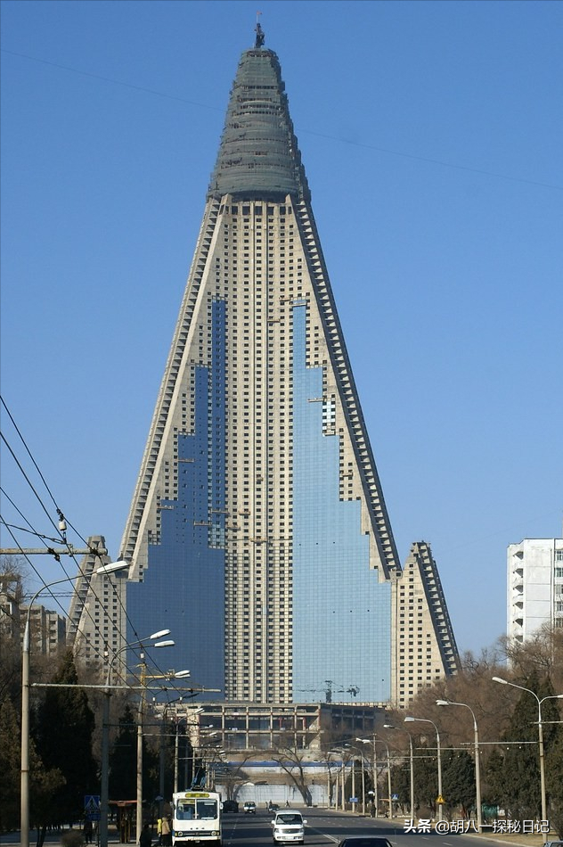 朝鲜建设了30年的柳京饭店，外形像太空船，为何至今没有营业？