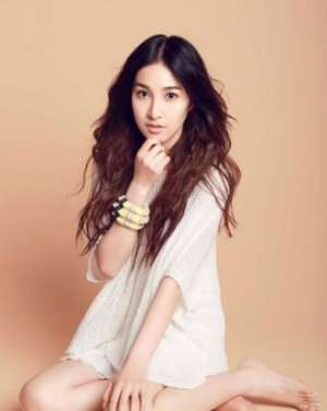 姜雯(姜雯被评为最佳梦中情人，婉约动人美丽温婉，清新女性柔美气质)