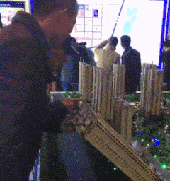 30张罕见图片：最美伴娘团，有纹身的最顶，你们觉得呢？