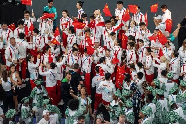 未来舞台上演“星际穿越之旅” 多图回顾巴黎奥运会闭幕式