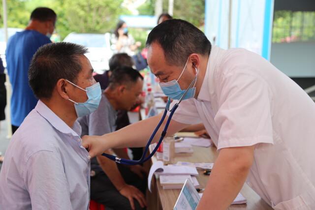 湖南名中医｜游柏稳：有胆有识，有守有方