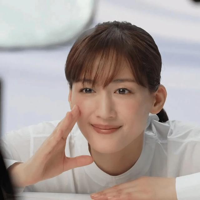 deepseek眼中日本最美的10位女优，第一名竟是她？！