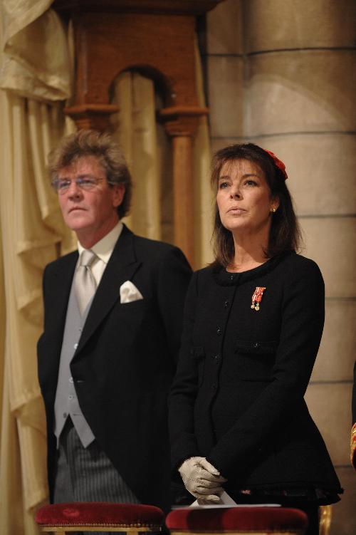 母亲是奥斯卡影后，三段婚姻都失败的摩纳哥卡罗琳公主