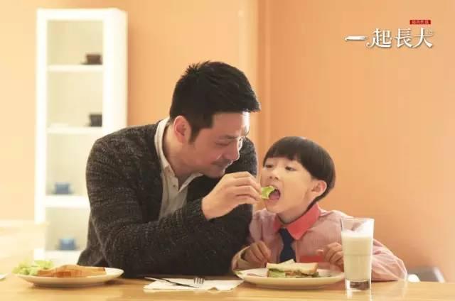 邵兵跨界导演为何如此温情?《一起长大》如何传达最深的体验?