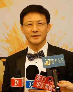 言兴朋(京剧名家言兴朋：在上海京剧院遭排挤远走美国，离婚后至今单身)