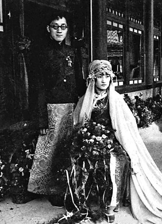 王赓：记起一个“无声也无浪”的人