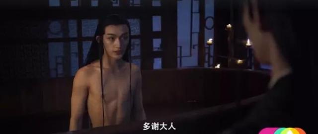 被网暴十年，他赚得盆满钵满