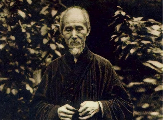 弘一遗字“悲欣交集”,是他对生死的参透,亦是他是否成佛的证明