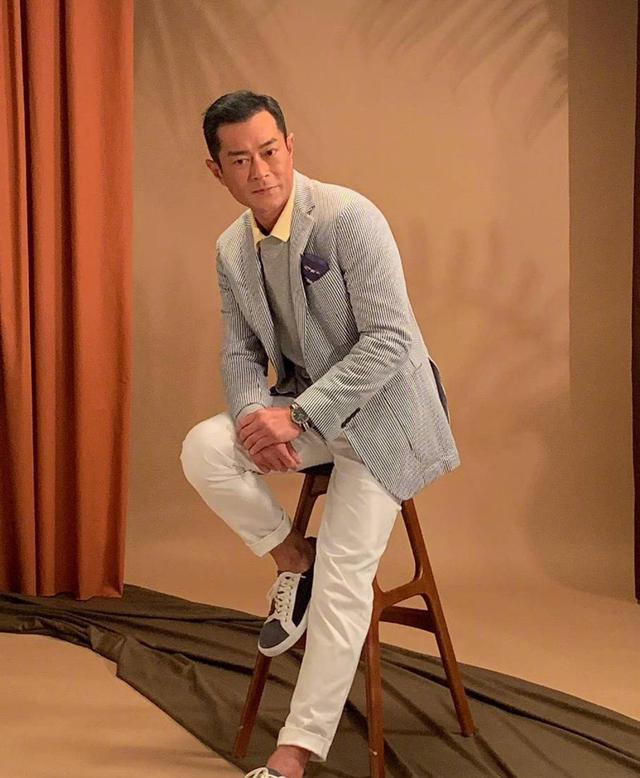 50岁古天乐拍戏时突发意外致右眼受伤，眼球破裂缝八针，让人触目惊心