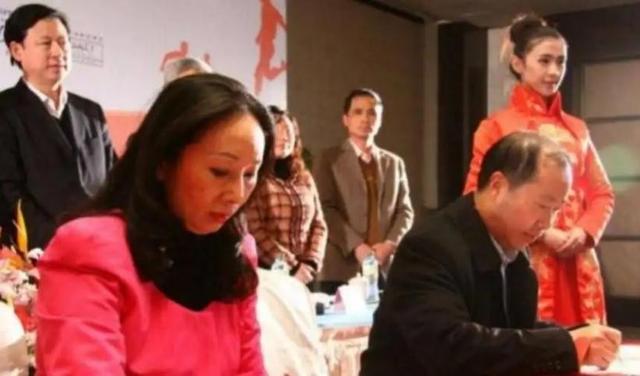 黑龙江女首富戴秀丽,身家95亿却被离婚,丈夫:受够了花不完的钱