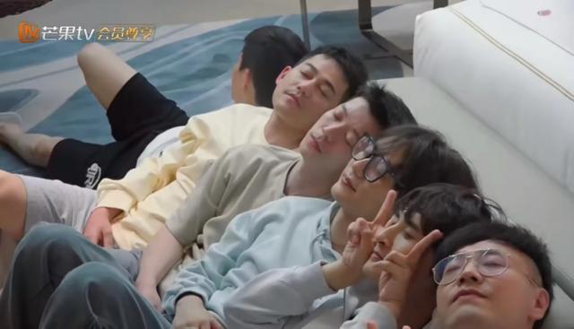 狠狠共情了！0713《活该》，唱出一把人到中年浮浮沉沉的辛酸泪！