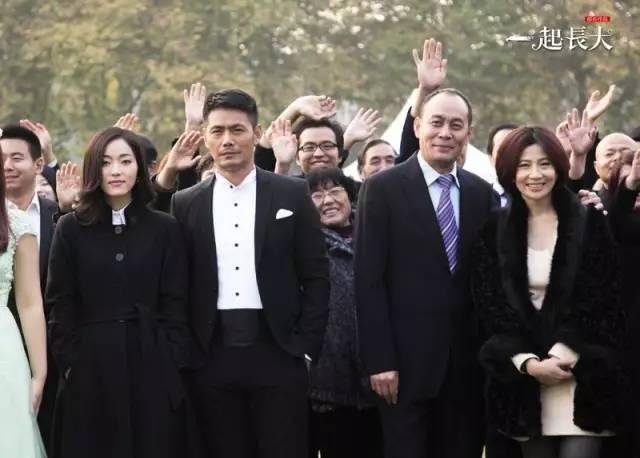 邵兵跨界导演为何如此温情?《一起长大》如何传达最深的体验?