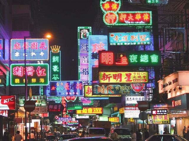 新义安“牙带强”，“尖东虎中虎”的头马，“尖东霸王”的铁哥们