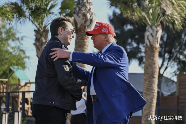 大事件!马斯克捅出惊天大案!涉及上千亿美元,床头放枪应对危险